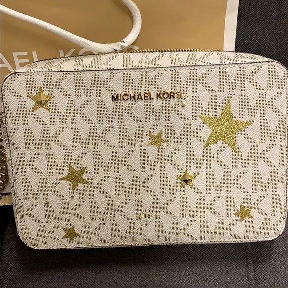 Brand new Authentic Micheal Kors crossbody. - Picture 3 of 4